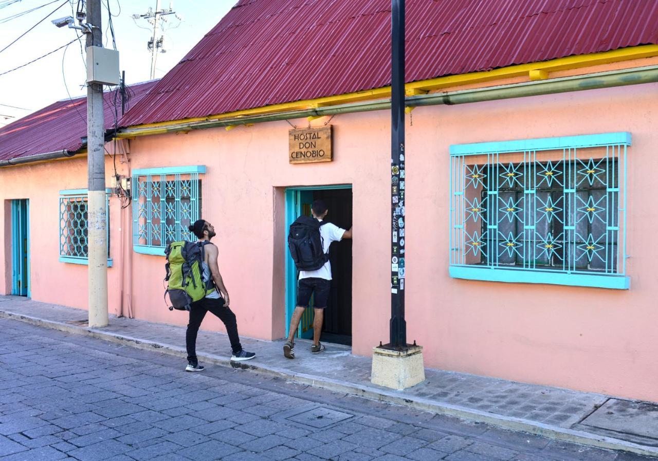 Hostal Don Cenobio Flores Kültér fotó