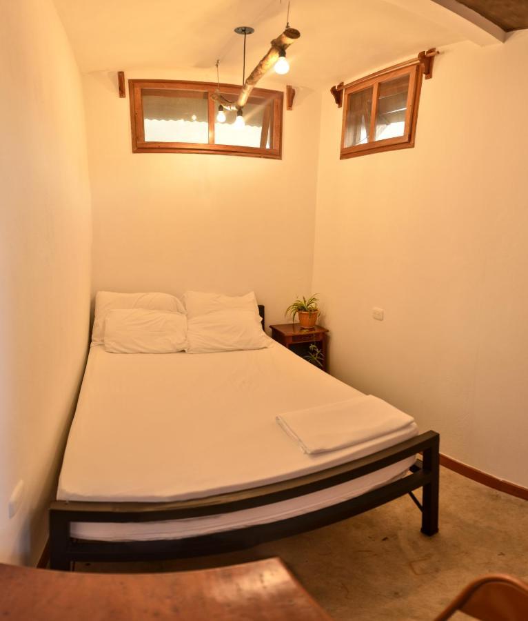 Hostal Don Cenobio Flores Kültér fotó