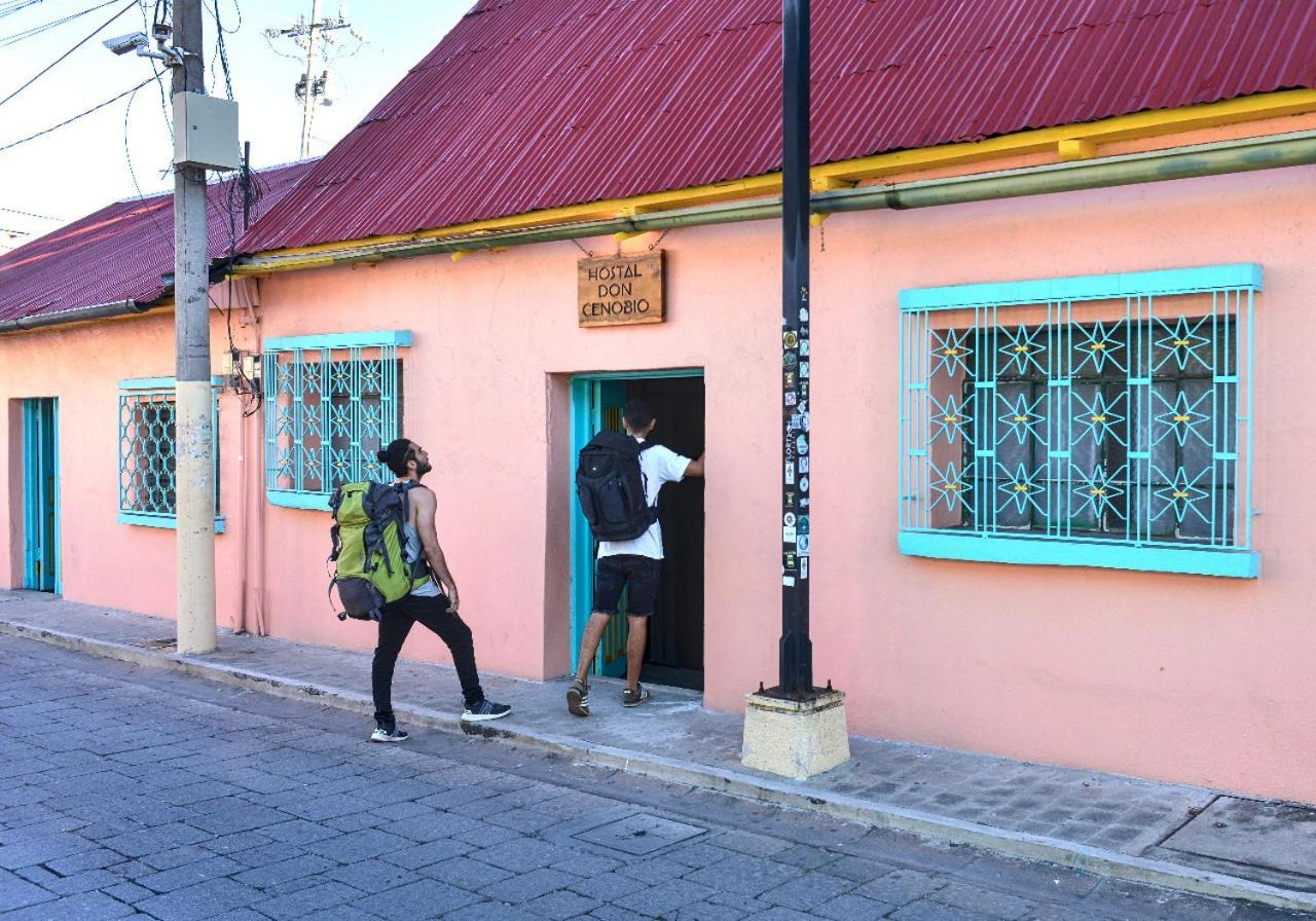 Hostal Don Cenobio Flores Kültér fotó