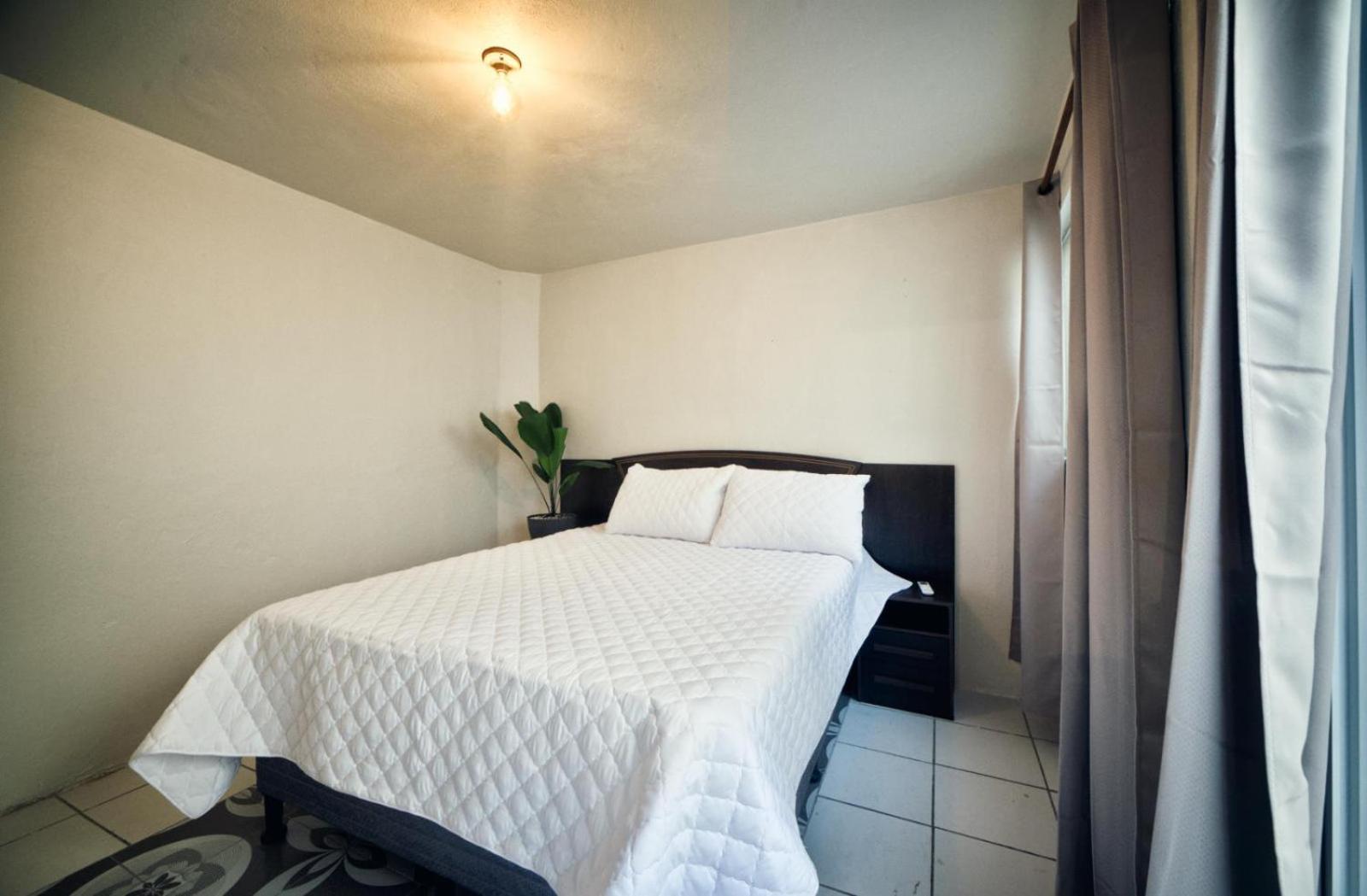 Hostal Don Cenobio Flores Kültér fotó